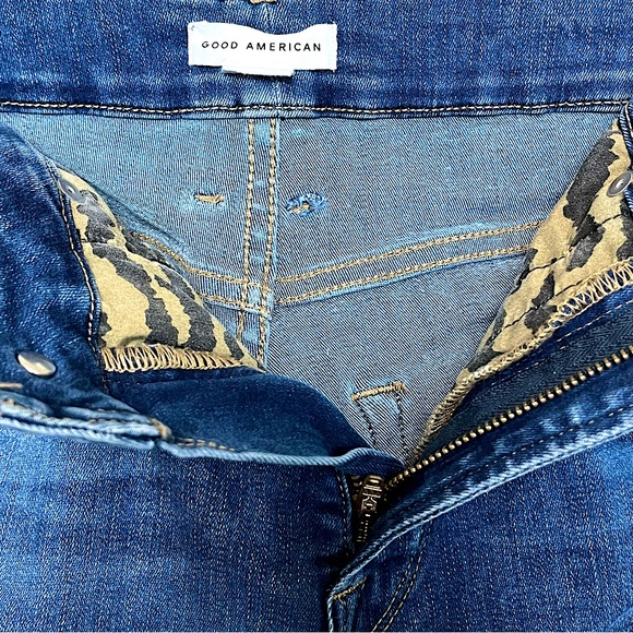 GOOD AMERICAN Sculpting Good Legs Jeans Size 4 Distressed Raw Edge Hem - Picture 6 of 8